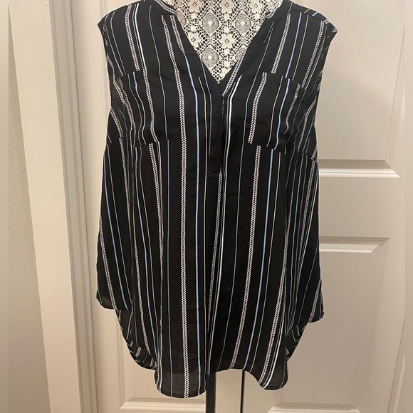 Torrid Black Blue Stripe Sleeveless Harper Top - Picture 3 of 6